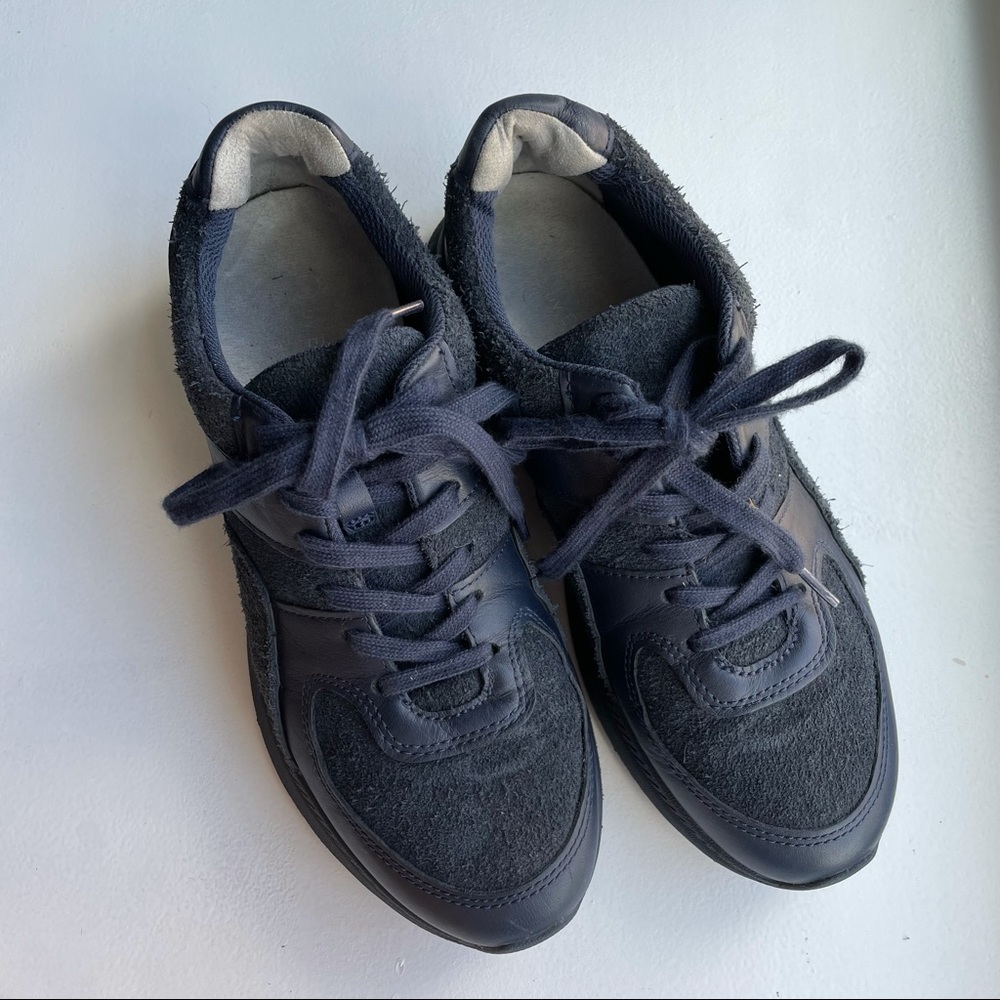 EVERLANE Navy Sneakers The Trainer Size 8 women’s Unisex